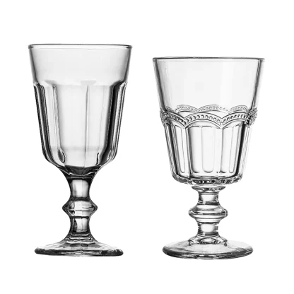 Vintage-style Elegant Wine Glass
