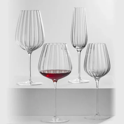Elegant Ripple Wine Glasses - Image 4