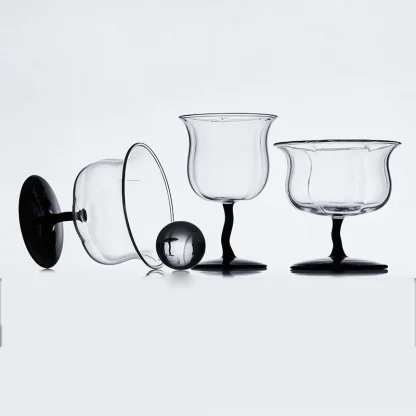 Lily Goblet Elegant Wine Glass - Image 5